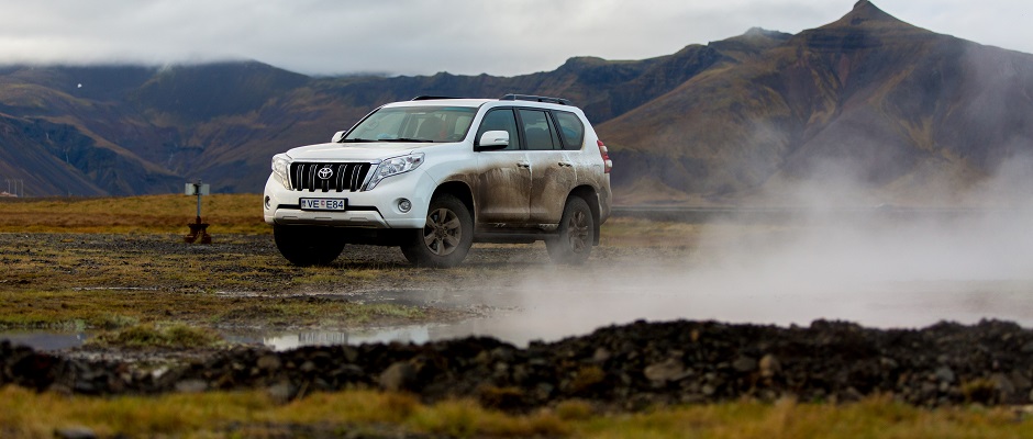 Iceland Car Rental in the mist